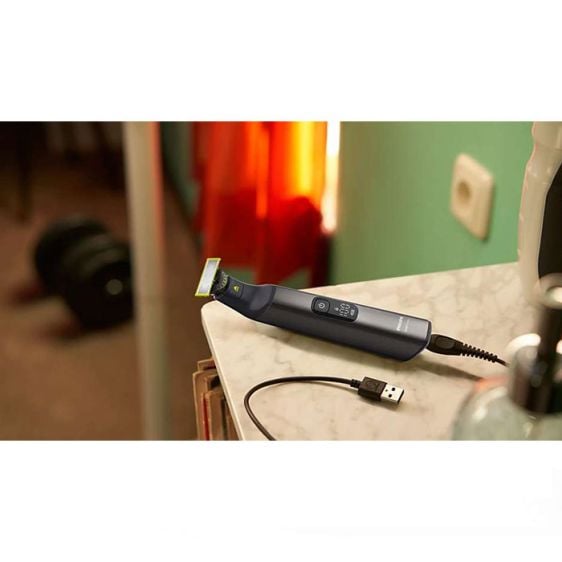 Хибриден уред за брада и тяло PHILIPS OneBlade Pro QP6652/61