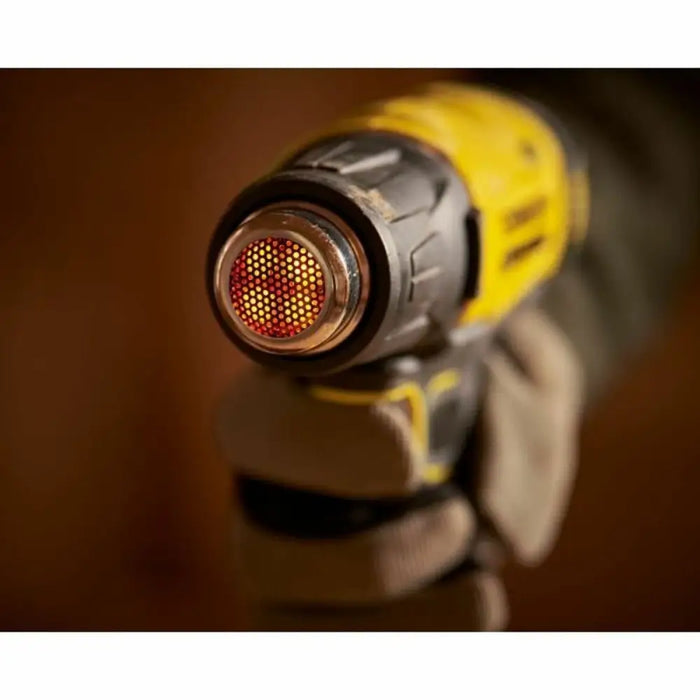 Пистолет за горещ въздух Stanley SFMCE530B