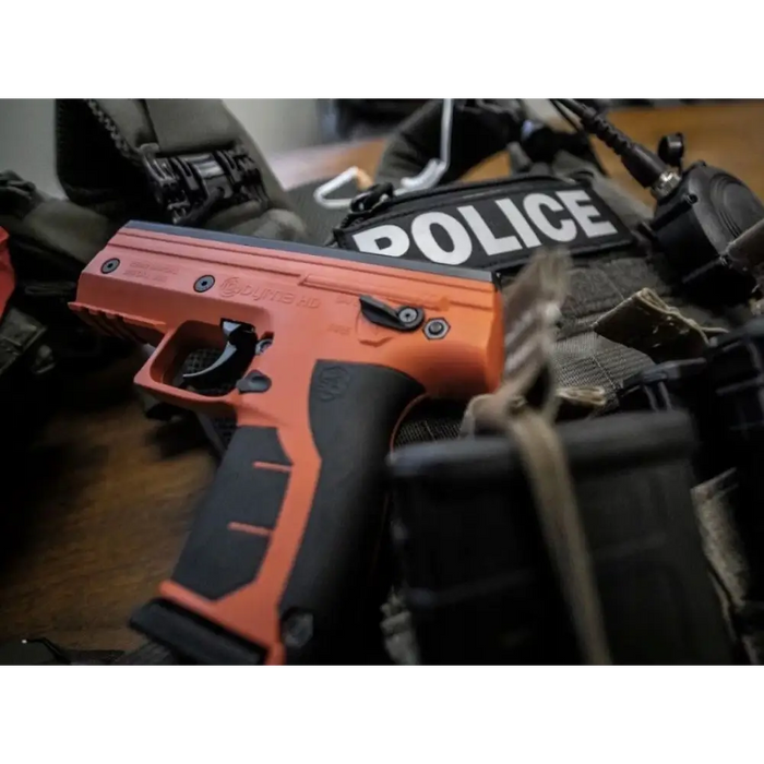 Пистолет BYRNA LE BLACK калибър.68 CO2-12g комплект