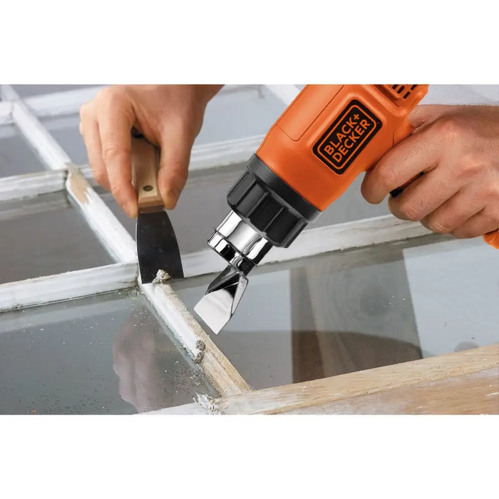 ПИСТОЛЕТ ЗА ГОРЕЩ ВЪЗДУХ BLACK&DECKER KX1650