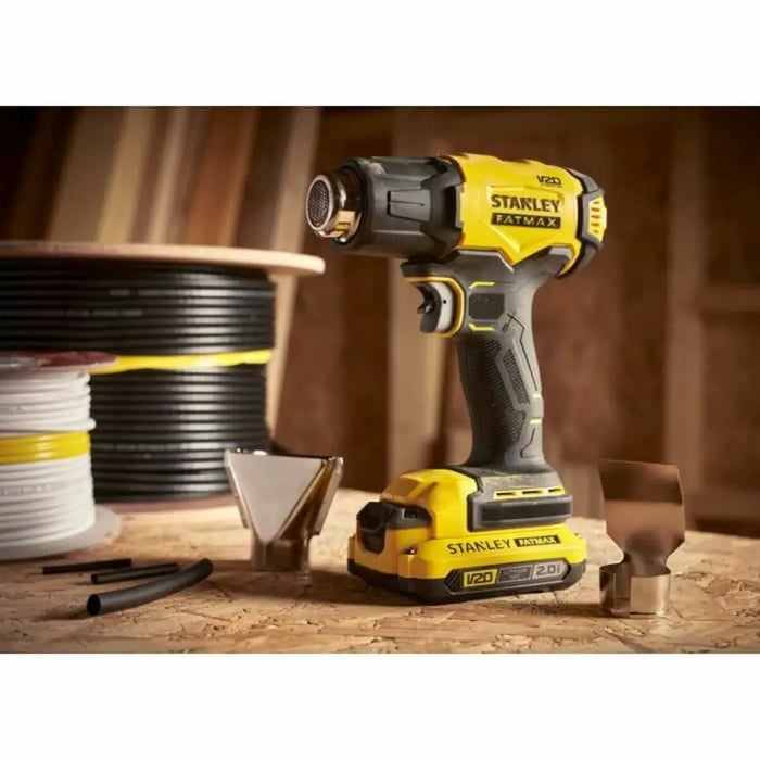 Пистолет за горещ въздух Stanley SFMCE530B