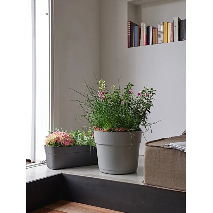 ПЛАСТМАСОВА САКСИЯ Ф24CM TERA BLOOM