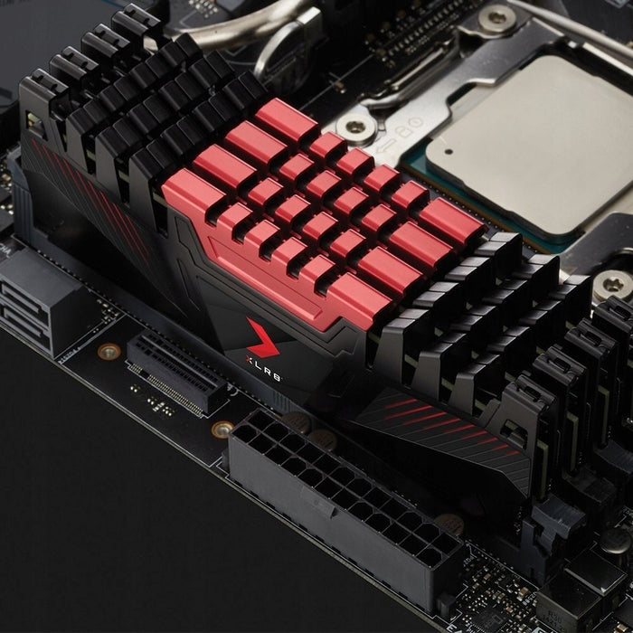 Модул памет PNY XLR8 16 GB 1 x 16 GB DDR4 288-пинов DIMM