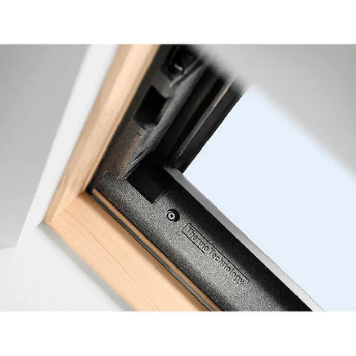 ПОКРИВЕН ПРОЗОРЕЦ СТАНДАРТ ПЛЮС VELUX GLL MK06 1061
