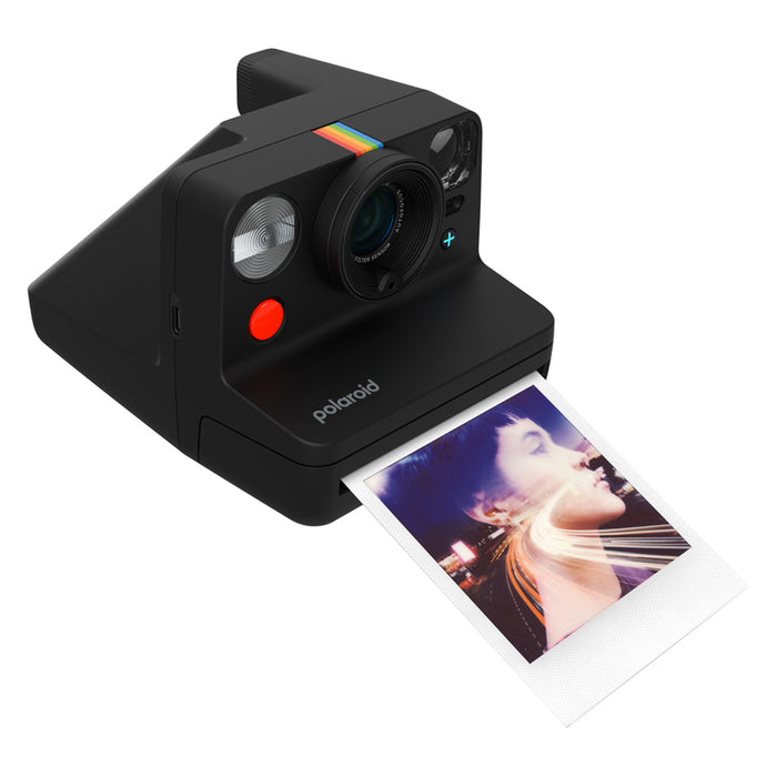 Фотоапарат за моментни снимки POLAROID NOW+ GEN 3 BLACK BUNDLE
