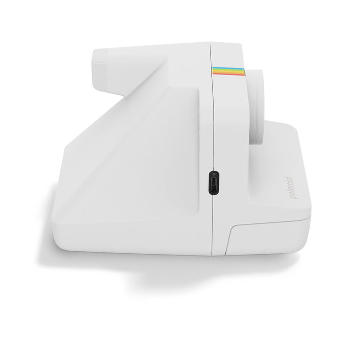 Фотоапарат за моментни снимки POLAROID NOW+ GEN 3 WHITE BUNDLE