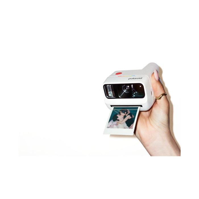 Фотоапарат за моментни снимки Polaroid GO Gen 3 White 009191