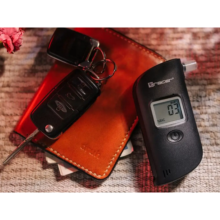 Полупроводников алкотестер Tracer BreathEZ-1 черен