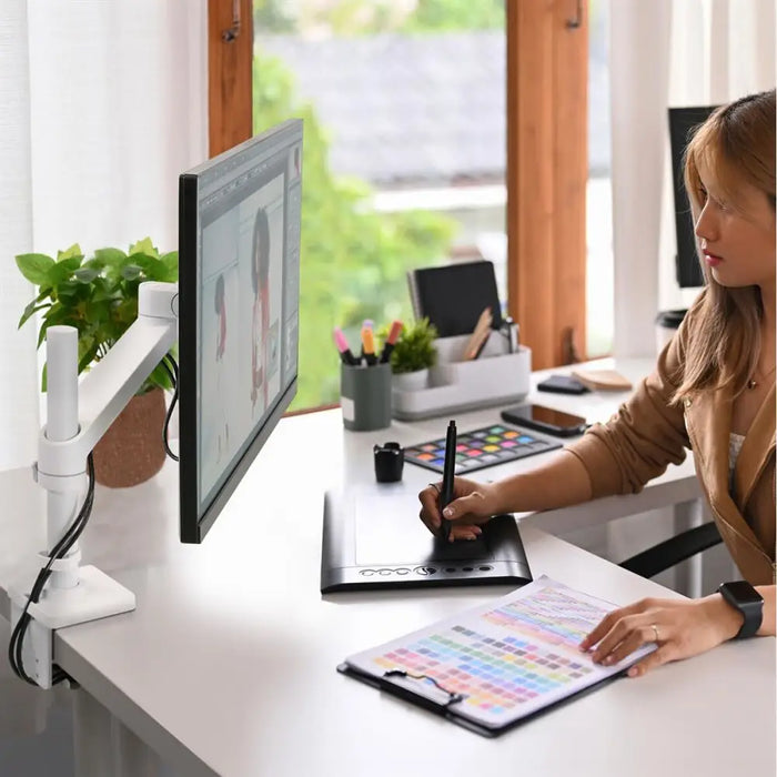 Поставка за монитор Ergotron 45-669-216 34’’