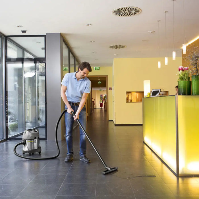 ПРАХОСМУКАЧКА KARCHER NT 20/1 Me Classic Edition