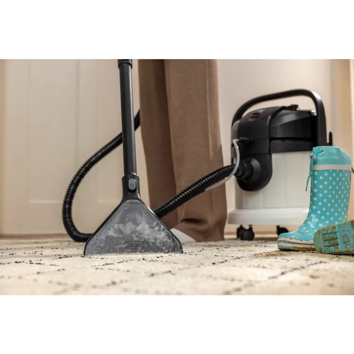 ПРАХОСМУКАЧКА ПЕРЯЩА KARCHER SE 4 PLUS