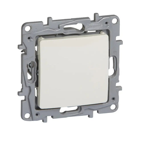 ПРАЗЕН МОДУЛ NILOE LEGRAND - КРЕМ