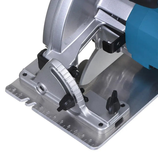 Преносим циркуляр Makita HS7611 19 cm 5500 RPM 1600 W