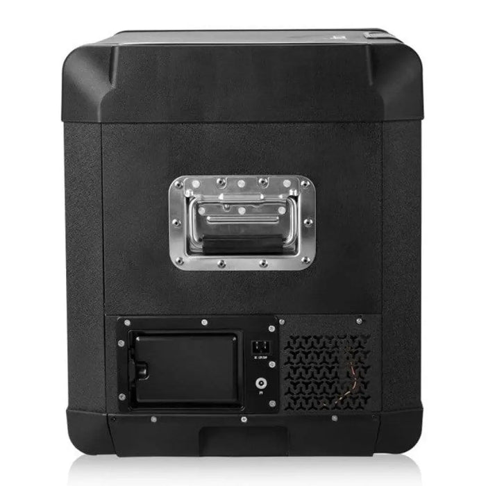 Преносим компресорен хладилник YOLCO GCX47 Black