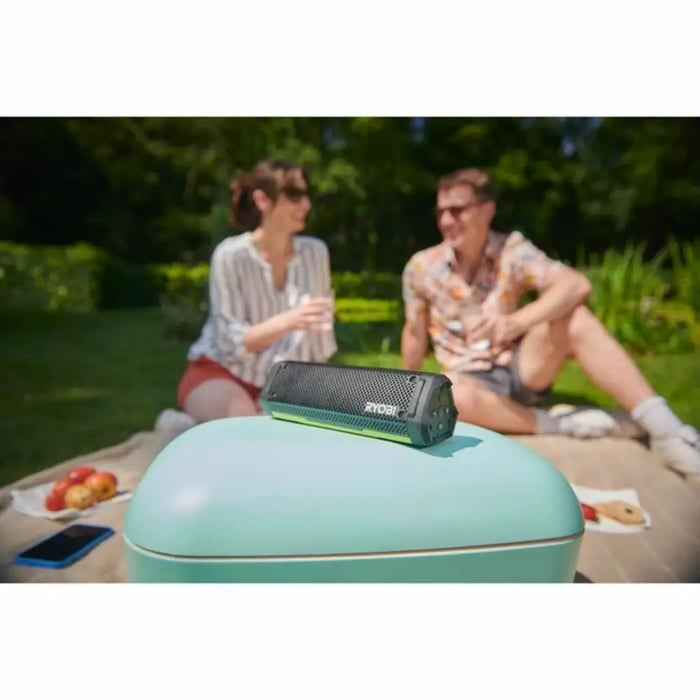 Преносими блутут колони Ryobi