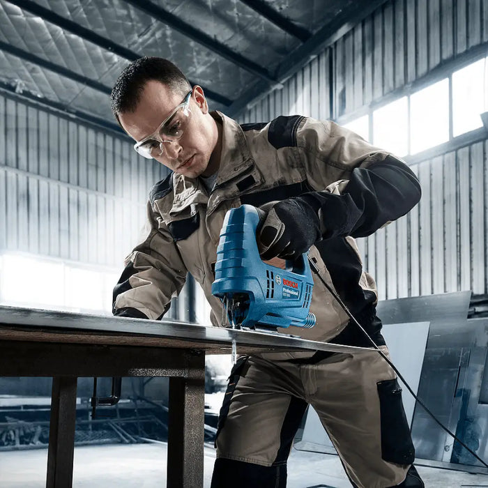 Прободен трион Bosch Blue GST 680