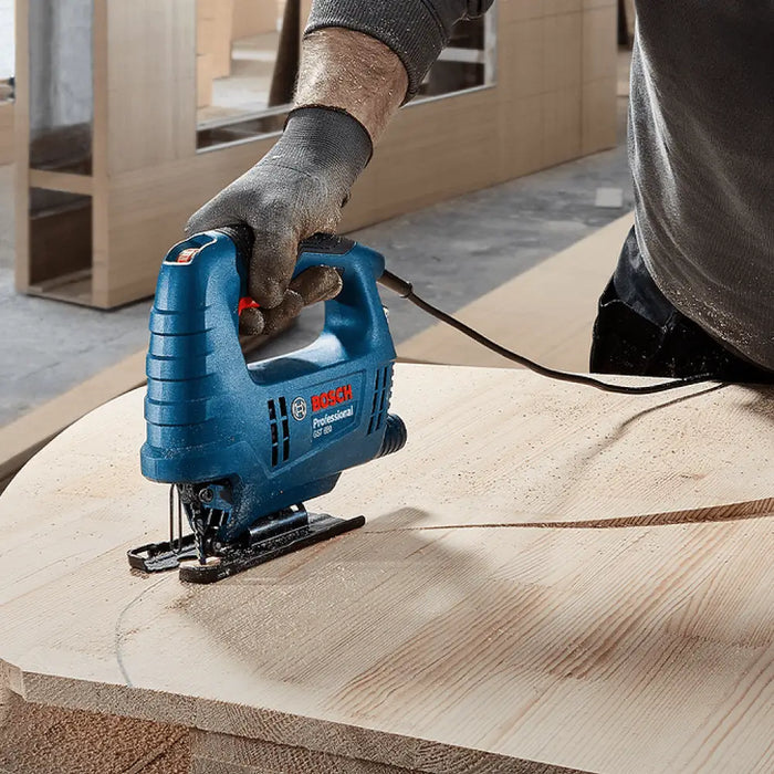 Прободен трион Bosch Blue GST 680