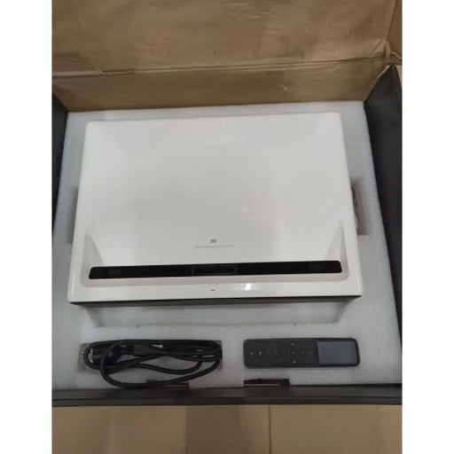 Проектор Xiaomi Mi 150’’ ALPD 3.0