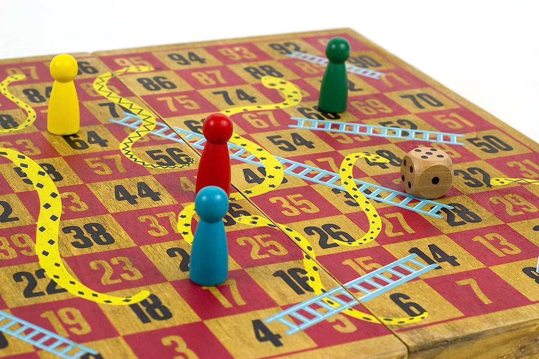 Настолна игра Snakes & Ladders - семейна