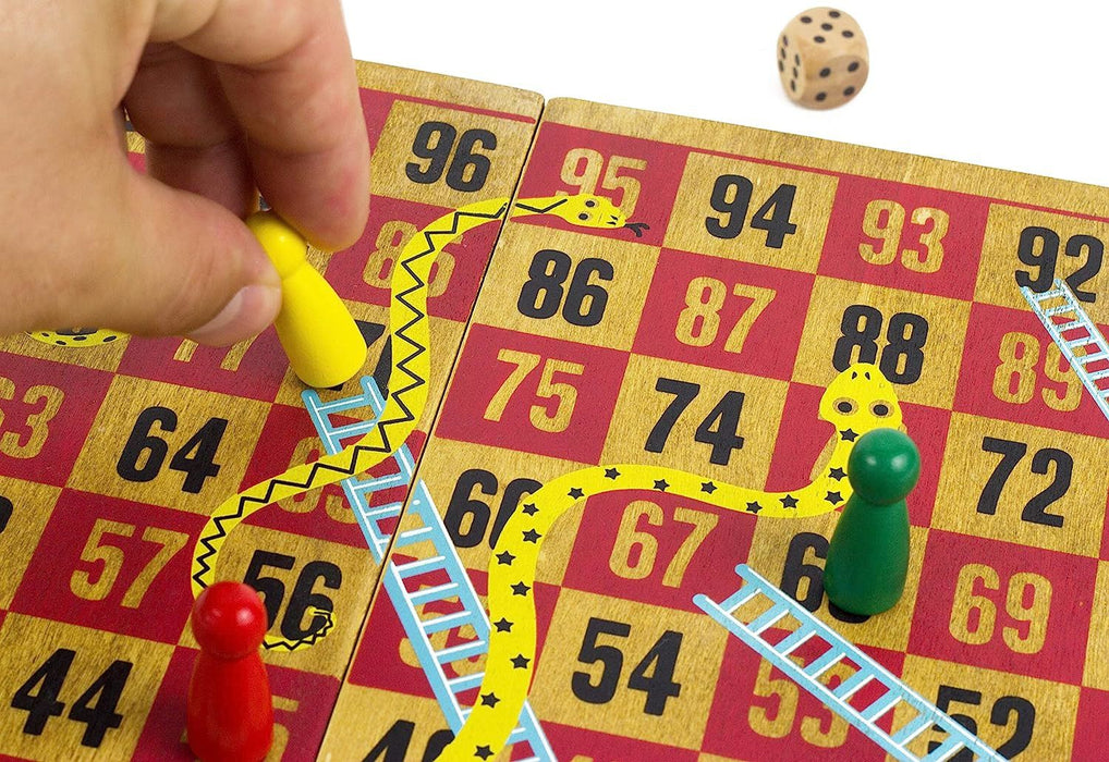 Настолна игра Snakes & Ladders - семейна