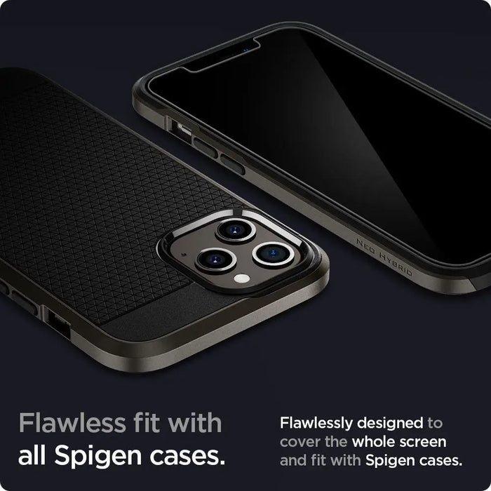 Протектор Spigen Glass.Tr Slim за iPhone 12 Pro Max