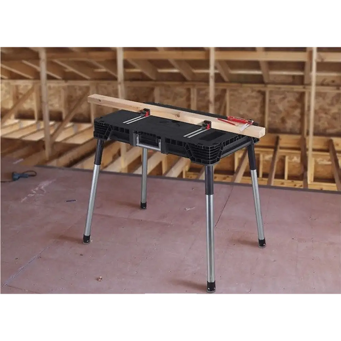 Работна маса KETER