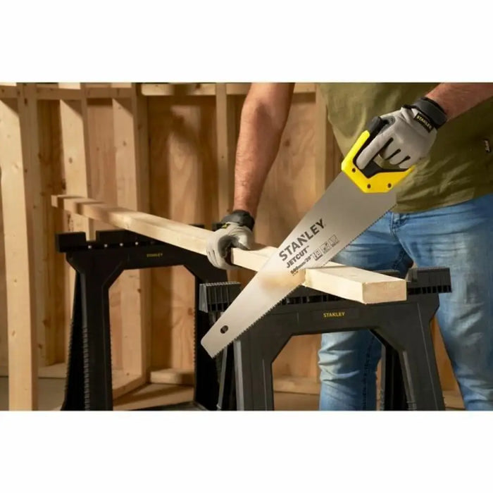 Ръчен трион Stanley