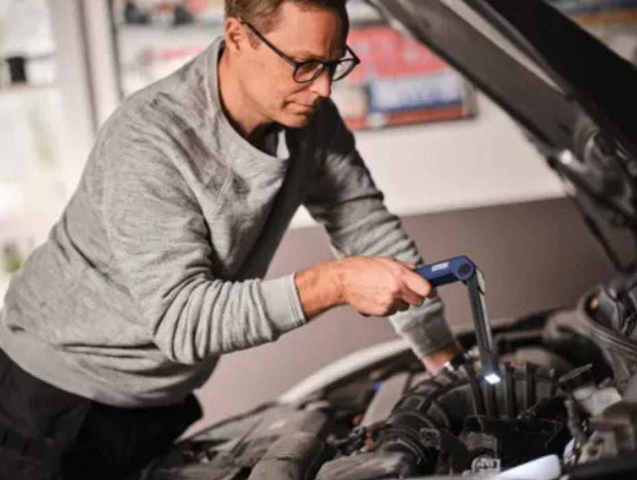 РАБОТНА ЛАМПА RAPID THE MECHANIC