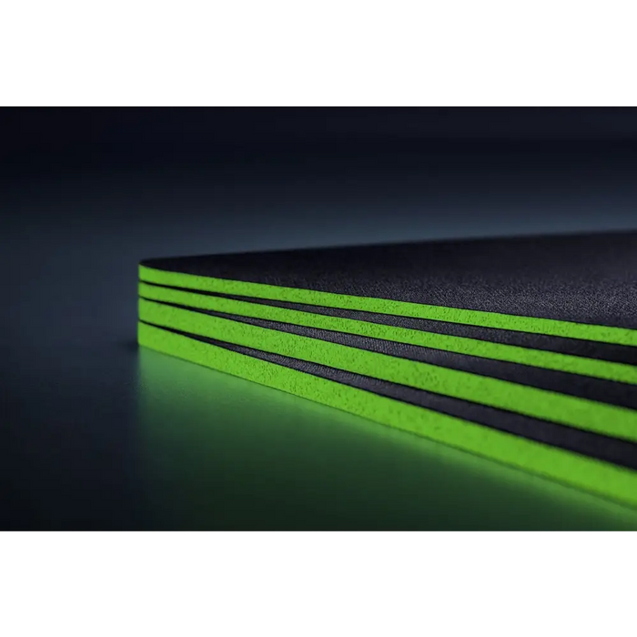 Razer Gigantus V2 - Средна игрална подложка за мишка Черна