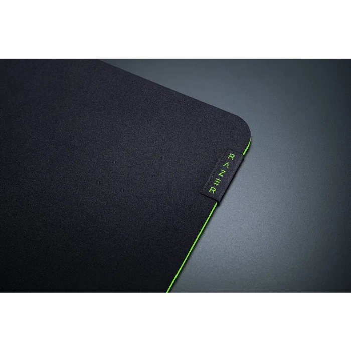 Razer Gigantus V2 - Средна игрална подложка за мишка Черна