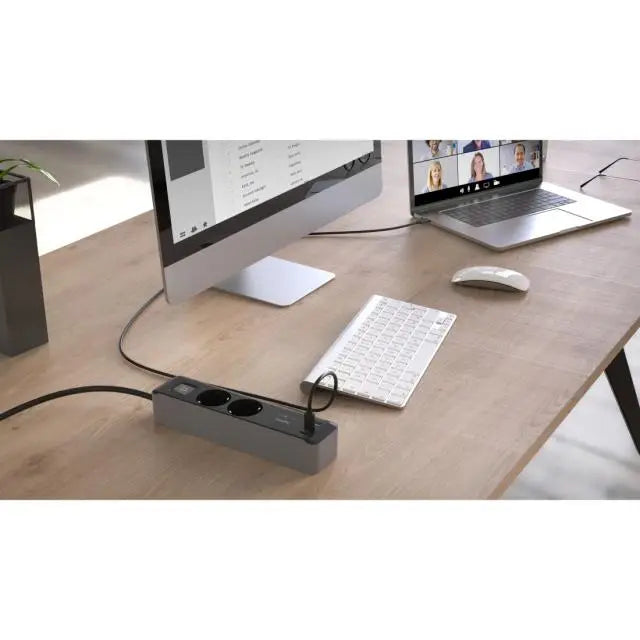 Разклонител Hama,2-гнезда USB-C/A 65 W PD