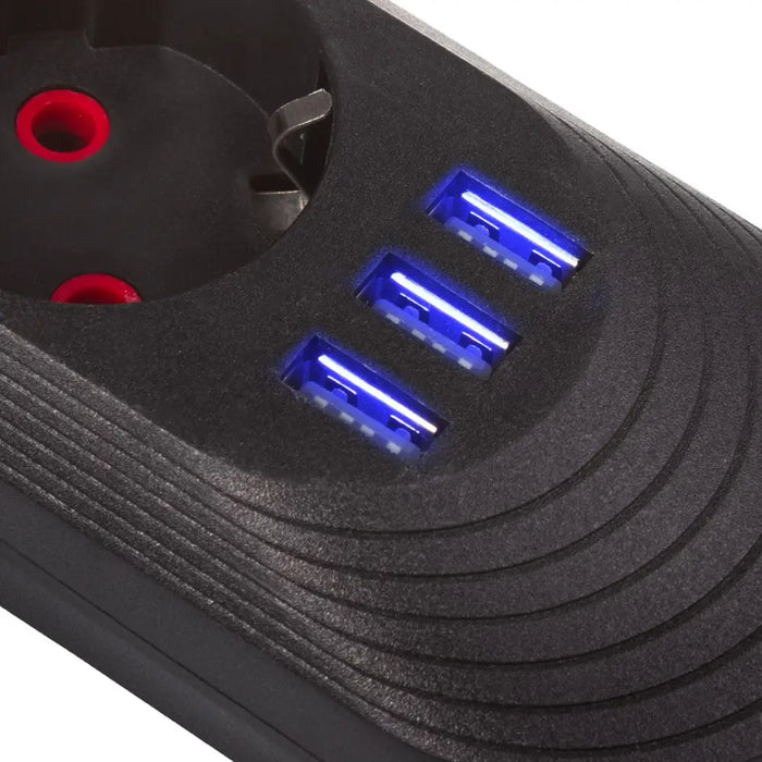 Разклонител Maclean удължител с 3 гнезда + 3xUSB 110-240V