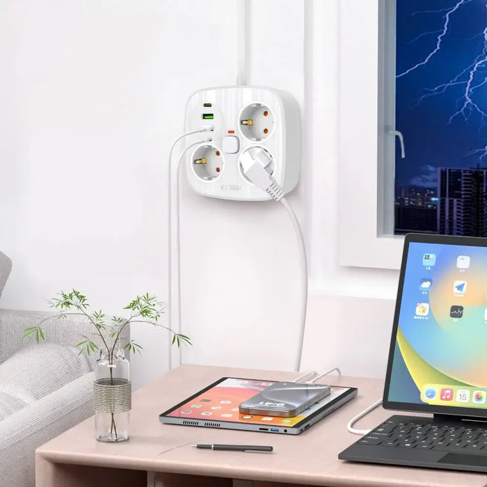Разклонител Tech Protect PCS3X4 3 гнезда 2xUSB A 2xUSB C