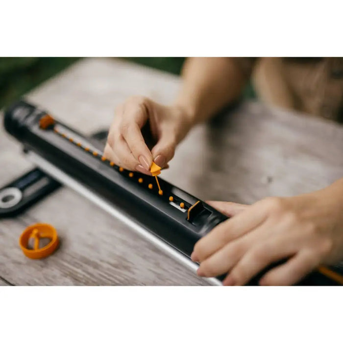 РАЗПРЪСКВАЧ X-SERIES S-M FISKARS FS 1070832