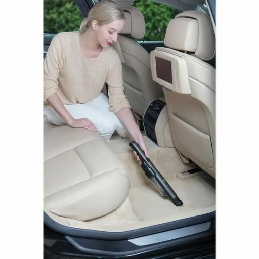 Ръчна прахосмукачка Black & Decker