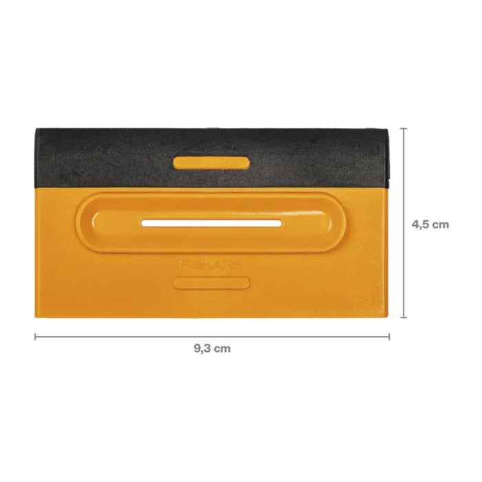 РЕЗЕРВНА СТЪРГАЛКА ЗА ЧЕТКА ЗА СНЯГ FISKARS FS 1078610