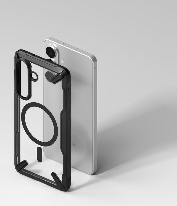 Ringke Fusion X Magnetic MagSafe калъф за Samsung Galaxy S26+ - прозрачен черен
