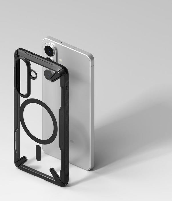 Ringke Fusion X Magnetic MagSafe калъф за Samsung Galaxy S26 - прозрачен черен