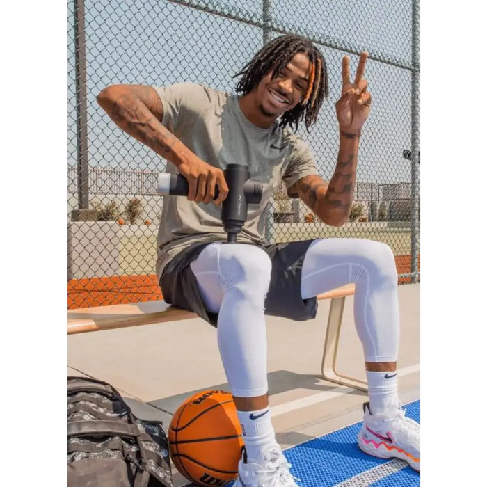 Ръчен масажор Hyperice Hypervolt 2 Pro с приложение черен