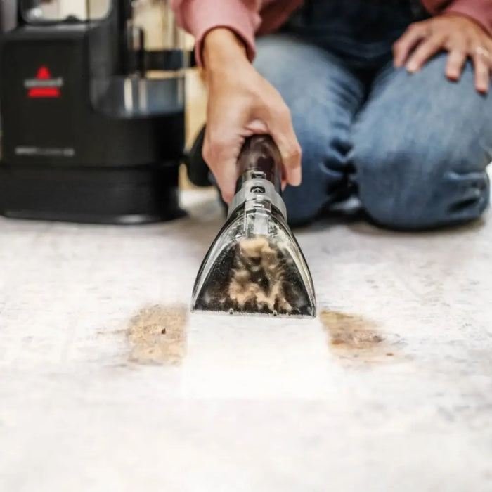 Ръчна машина за почистване на килими Bissell SpotClean C5