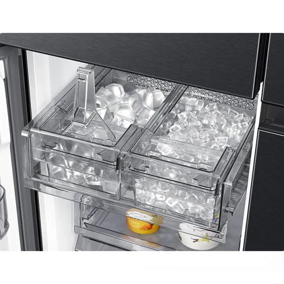 Хладилник с френска врата SAMSUNG Family Hub RF65DG9H0EB1EO, 636 л, Черен