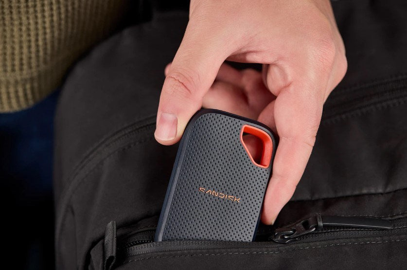 SanDisk Extreme Portable SSD (V3) 2 TB USB Type-C USB 3.2 Gen 2x2 Червен, Син