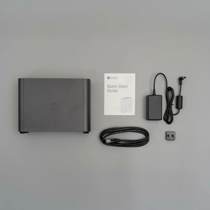 SATA 5.25’’ калъф за SATA 2.5’’ Synology Черен Intel