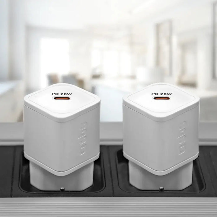 SBS TETRGAN1C20W 20W GaN стенно зарядно устройство