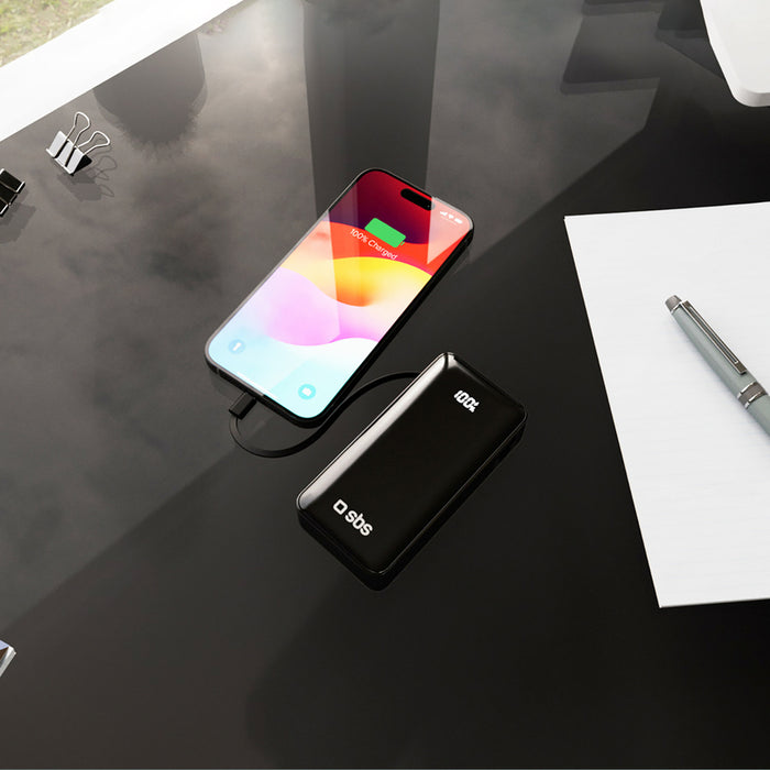 Преносима батерия Powerbank SBS 10000 mAh 20W с вграден USB-C кабел и цифров дисплей - черен