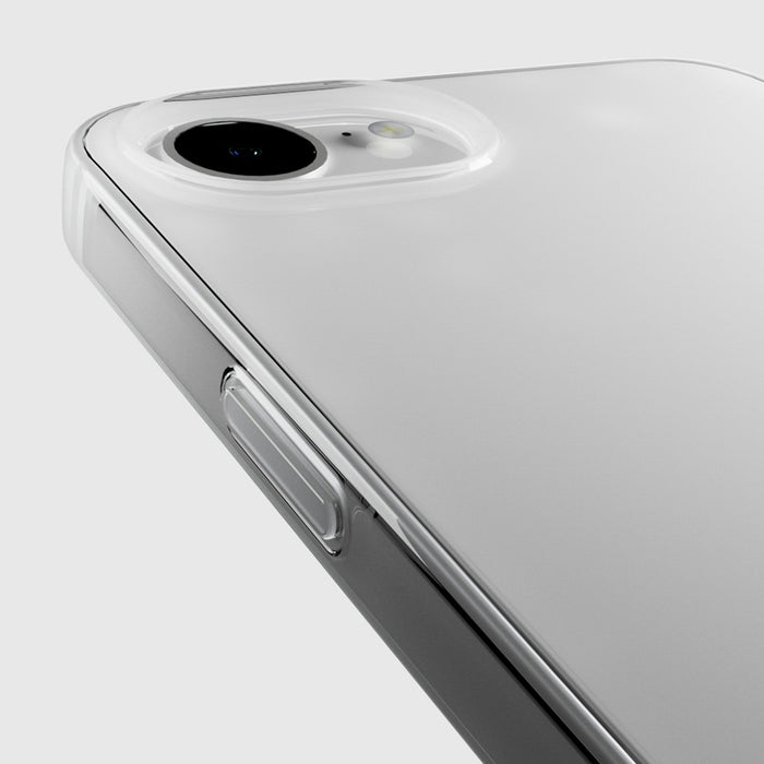 SBS Skinny Cover за iPhone 16e / 17e - Прозрачен