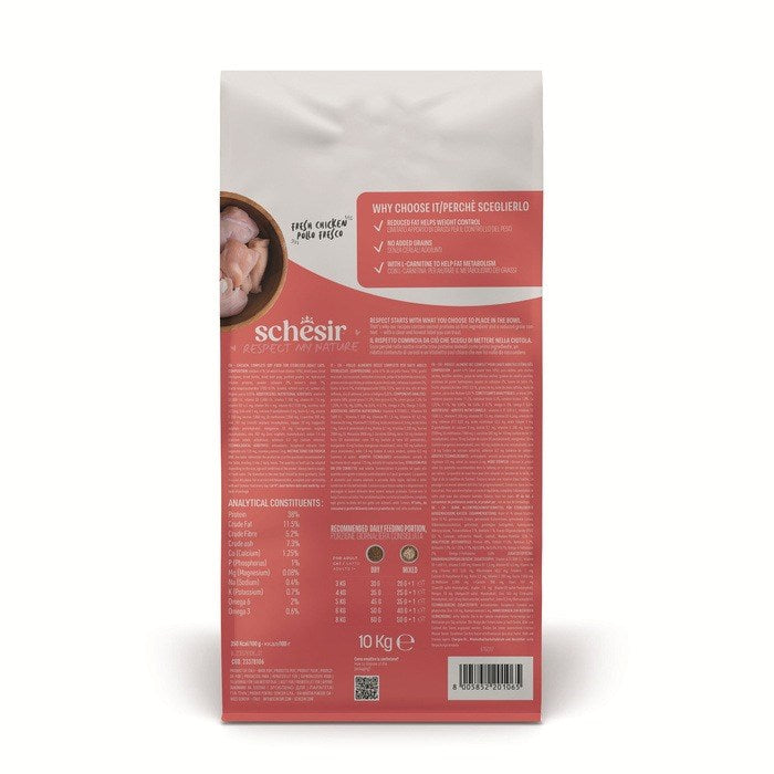 SCHESIR Animal Mono Protein Formula Sterilized пиле – суха храна за котки – 10 кг