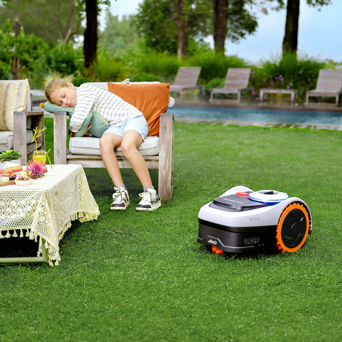 АКУМУЛАТОРНА КОСАЧКА РОБОТ SEGWAY i208E AWD 21.6 V, 5.10 Ah, ШИРИНА НА КОСЕНЕ 18.00 см, 800 m²