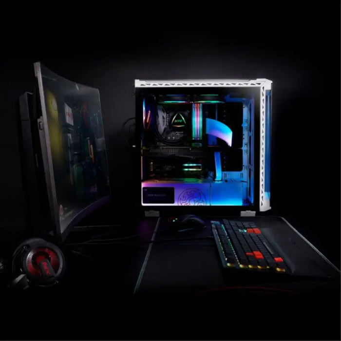 Средно голяма кутия микро ATX / Mini ITX / ATX XPG