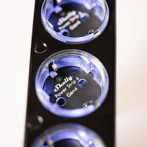 Shelly Power Strip 4 Gen4 Черен интелигентен разклонител